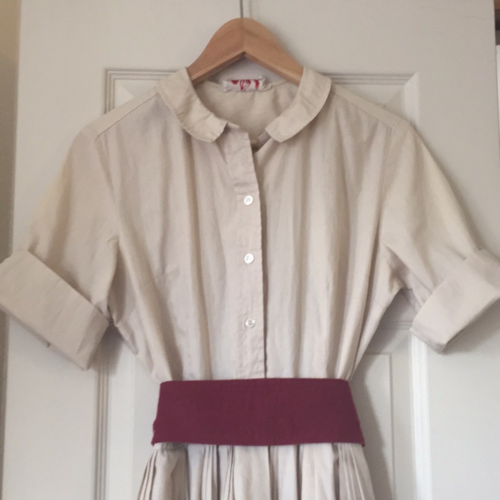 Vintage 1960s Classic Shirt Dress Peter Pan Collar